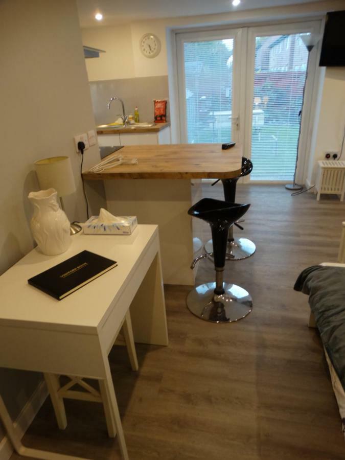 The Annexe Apartamento Preston  Exterior foto